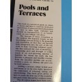 House & Garden - Pools and Terraces - Guide to Landscaping and Furnishings (Hardcover)
