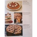 The Encyclopedia of Baking - A Practical Guide (Hardcover)