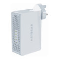 Netgear - WiFi Router - 4-port switch and USB together with 2 Netgear Wifi Extenders and 2 ANT