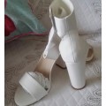 Ladies Zoom Designer Sandals (Brand New)