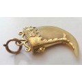 ANTIQUE TIGER CLAW PENDANT MOUNTED IN ETCHED YELLOW AND ROSE GOLD