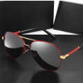 Classic Polarized Sunglasses For Both Men And Women, Driving With Sunglasses That Are UV Resistant