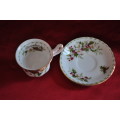 Royal Albert Miniature Flower Of The Month December "Christmas Rose" Duo