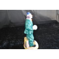 Royal Doulton Figurine `Will He - Won`t He` HN 3275.