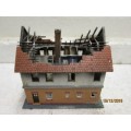 HO SCALE BURNT HOUSE - LOT 65L