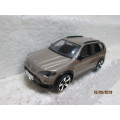 BBURAGO- 1:43 SCALE- BMW X5 - LOT 948R