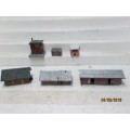 HO SCALE : x6 HANDMADE BUILDINGS - LOT 859S