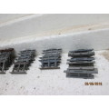 HO/OO SCALE : HORNBY BRIDGE SUPPORTS x34 (LARGE AMOUNT) - LOT 982V