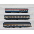 HO SCALE : LIMA BR COACHES x3 (BOXED) - LOT 679Y