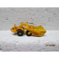HO SCALE : OLD STYLE EARTH MOVING BULLDOZER