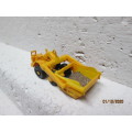 HO SCALE : OLD STYLE EARTH MOVING BULLDOZER