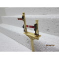 OO SCALE : TRIANG : DOUBLE LEVER RAIL SIGNAL