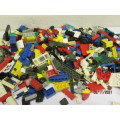 LEGO : 2LITRE CONTAINER FULL