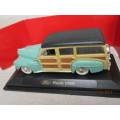 1:43 SCALE : ROAD SIGNATURE : FORD WOODIE 1948 - BOXED