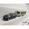 1:55 SCALE : SIKU : CAR WITH CARAVAN AND FIGURINES - BOXED