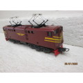 HO SCALE : LIMA : SAR : 5E BROWN - ELECTRIC LOCOMOTIVE