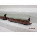 HO SCALE : LIMA : SAR : X2 SHORT PASSENGER COACHES