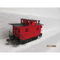 HO SCALE : BACHMAN : SHORT OLD STYLE CABOOSE