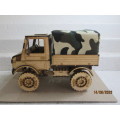 1:18 SCALE : MERCEDES UNIMOG WITH CAMMO CANOPY - BOXED