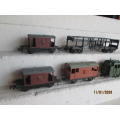 HO SCALE - JOUEF -WINDUP SET - WITH X4 GOODS WAGONS