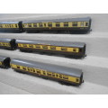 OO SCALE - TTR BRITISH COACHES - X6 (TORBAY EXPRESS)