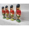 FOREIGN CERAMIC SOLDIERS - X4