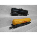 HO SCALE- LIMA - TANKER WAGONS - X2