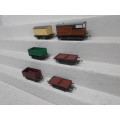 OO SCALE - HORNBY/TRIANG - GOODS WAGONS X6