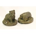 Pair of metal cast miniature animals - Made in Greece - Dog and armadillo - Beautiful!! - Bid Now!!!
