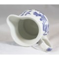 Churchill - Blue Willow - milk jug - Blue and white - Stunning! - Bid Now!!!