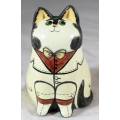 Seated Cat Looking Up - Adorable!! - Bid Now!