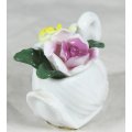 Swan - With Flowers - Beautiful! - Bid Now!!!