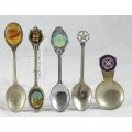 Souvenir Spoon - UK - Set of 5 - Beautiful! - Bid Now!!!