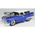 Muscle Machines - 1956 Pontiac Safari Wagon - Pro Street - 1:18 Scale Model - Bid Now!!