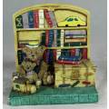 CERAMIC PAPA BEAR WITH A BABY BEAR IN A BOOKSTORE (LOVELY)-BID NOW !!!