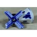 LOVELY BLUE AND WHITE WINDMILL - BID NOW!!!