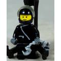 MINIATURE LEGO FIGURINE-POLICEMAN WITH HANDCUFFS BID NOW!