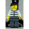 MINIATURE LEGO FIGURINE-PRISONER 50380 BID NOW!!