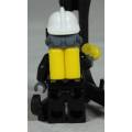LEGO MINI FIGURINE-FIREMAN WITH BREATHING APPARATUS AND TORCH(CTY0628)