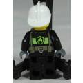 LEGO MINI FIGURINE-FIREMAN WITH A SCAR AND A WHITE HELMET(CTY0343)