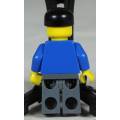 LEGO MINI FIGURINE-CITY WORKER WITH A BLACK CAP(CTY0150)