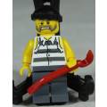 LEGO MINI FIGURINE-CRIMINAL WITH A TORN SHIRT AND A CROWBAR(CTY0481) BID NOW!!