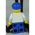 LEGO MINI FIGURINE-AIRPORT MAN WITH A BLUE CAP AIR 005 (1988) BID NOW!!