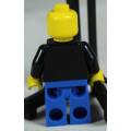 LEGO MINI FIGURINE-PILOT(COMMUNITY PEOPLE AIR037) BID NOW!!