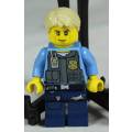 LEGO MINI FIGURINE-UNDERCOVER CHASE McCAIN CTY0356 BID NOW!!