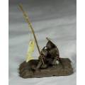 STUNNING COLLECTABLE MUD MEN-MINIATURE MAN ON A RAFT WITH A FISH-BID NOW!!!