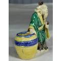 STUNNING COLLECTABLE MUD MEN-VERY OLD MAN WITH A BARREL BID NOW!!!