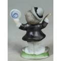 MINIATURE CLOWN HOLDING A LARGE DISK (LOVELY) BID NOW!!!