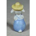 MINIATURE SHEEP WITH A YELLOW HAT (ADORABLE) BID NOW!!!