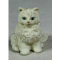 MINIATURE SERIOUS LOOKING WHITE CAT (AMUSING) BID NOW!!!